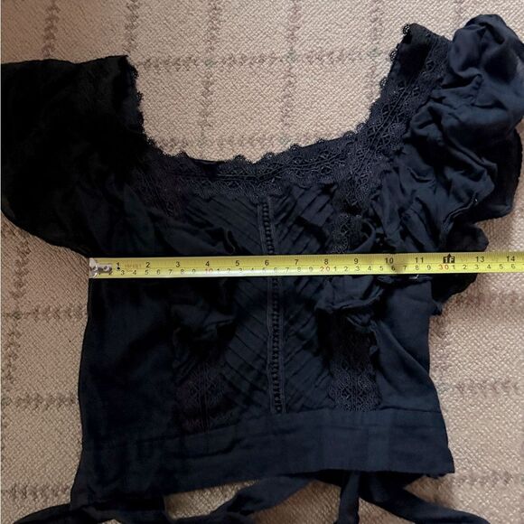 Pookie and Sebastian Black ruffles and lace crop top S - Picture 5 of 10